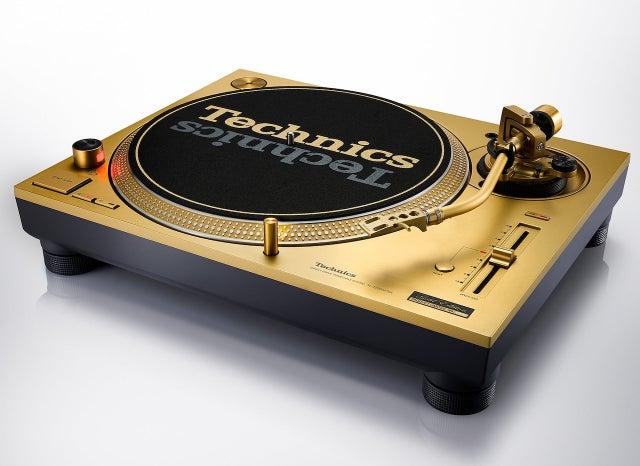 Technics SL-1200M7GL 55th Anniversary Edition turntable